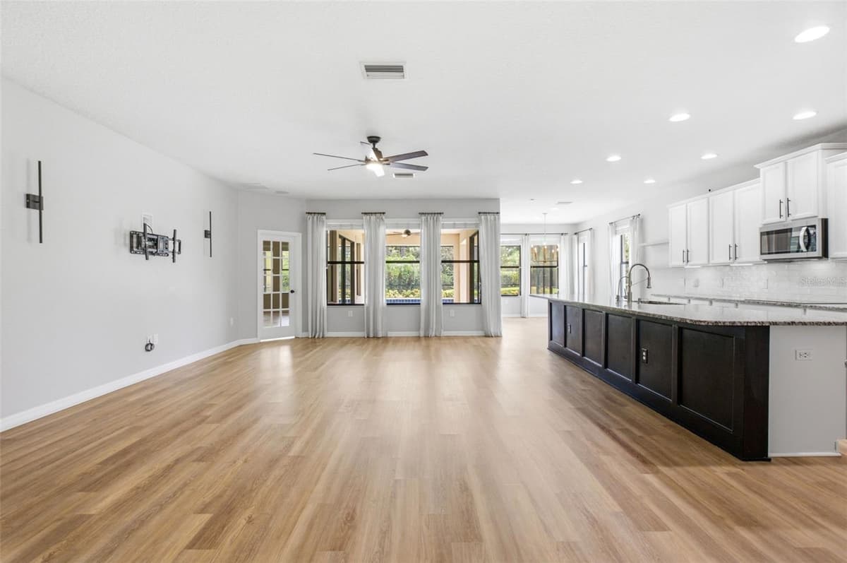 32306 GARDEN ALCOVE LOOP — photo 13 of 57