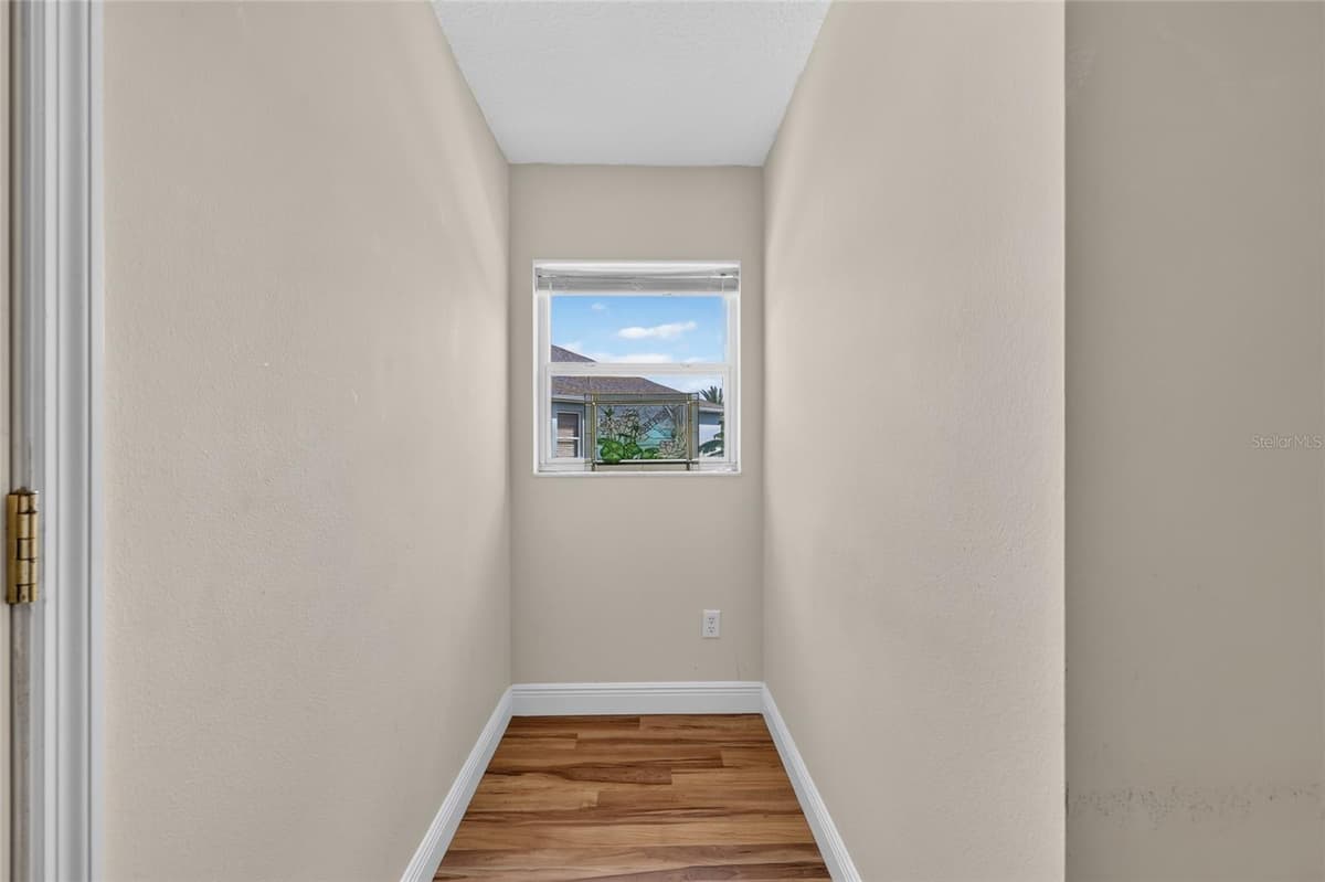 745 DOWDING WAY — photo 35 of 72