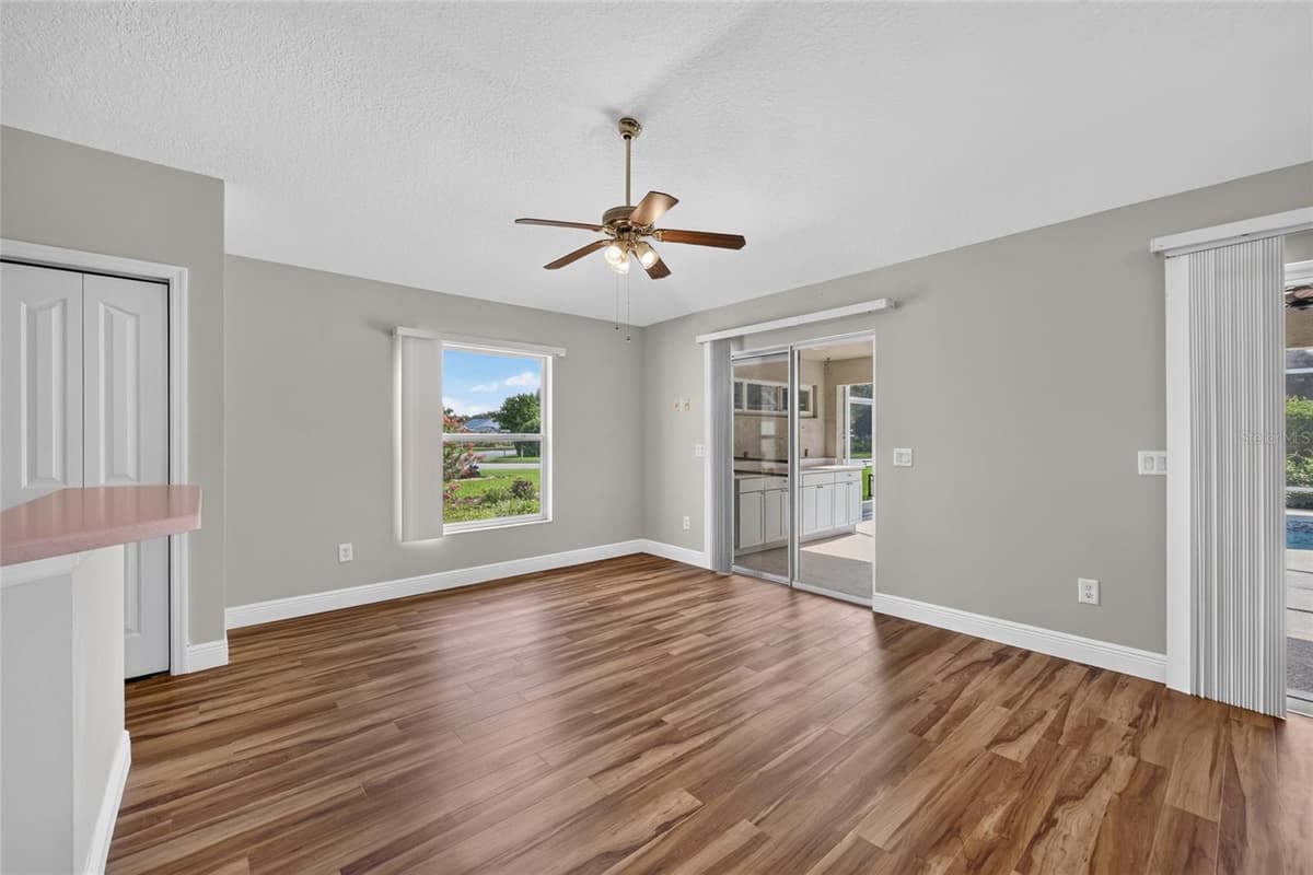745 DOWDING WAY — photo 36 of 72