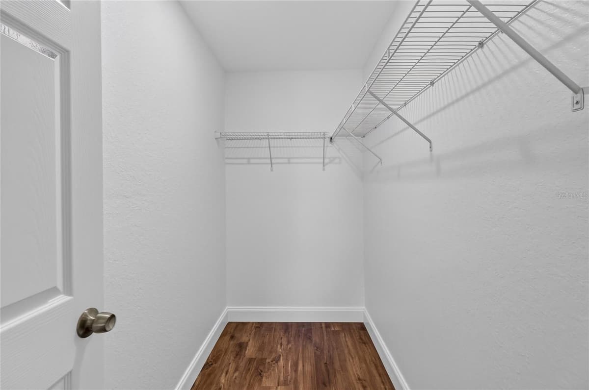 2435 5TH ST NE — photo 30 of 43