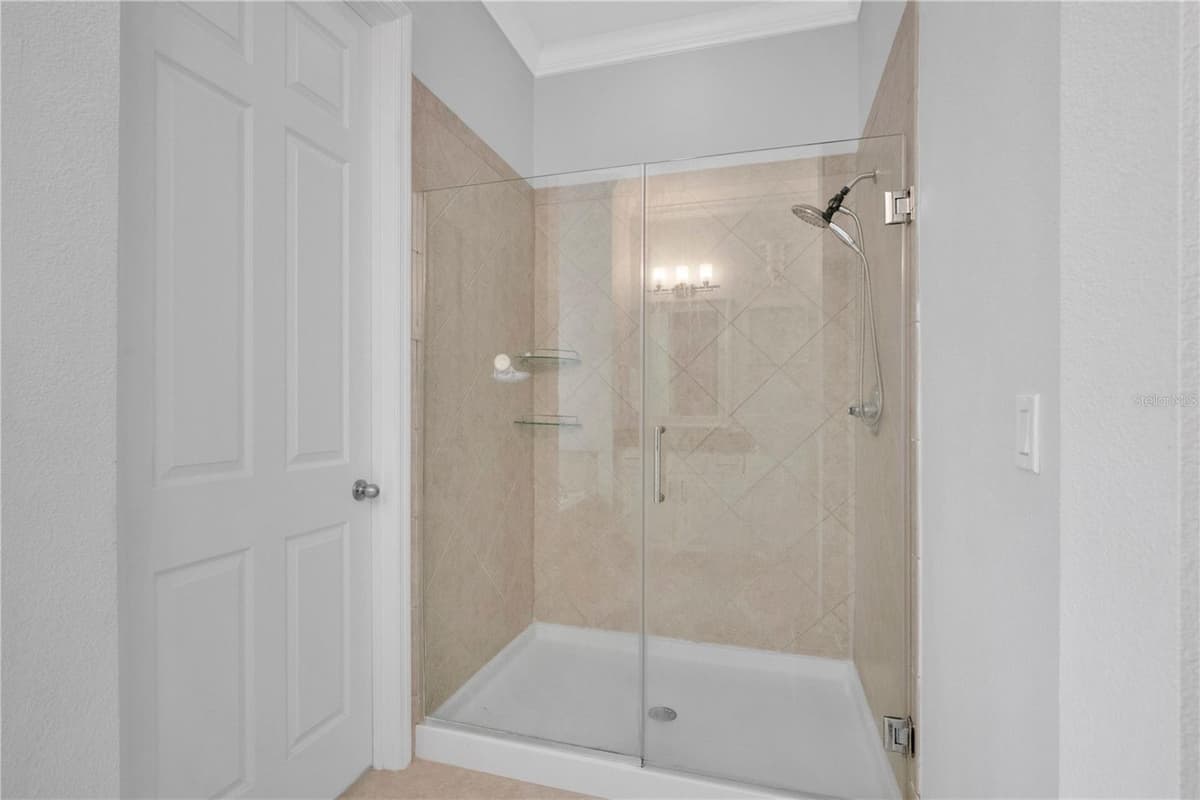 1744 BELLA LAGO DRIVE — photo 18 of 45