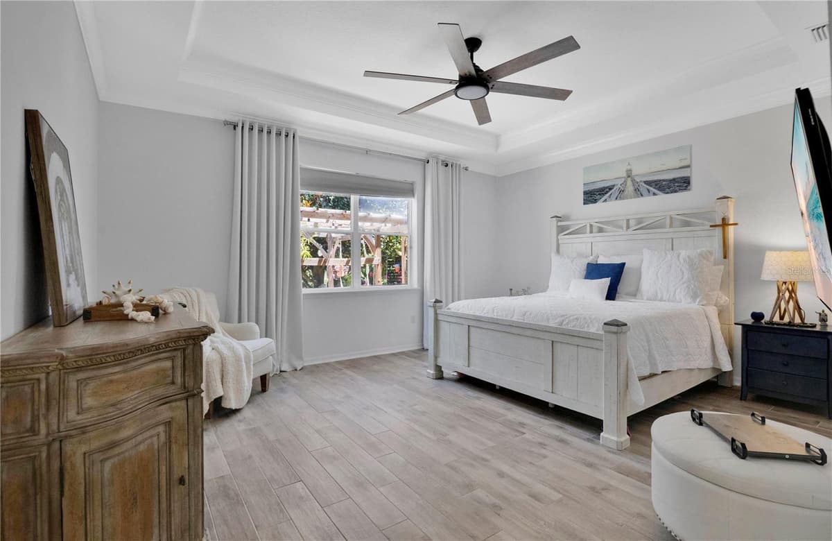 1744 BELLA LAGO DRIVE — photo 15 of 45