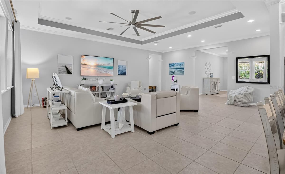 1744 BELLA LAGO DRIVE — photo 13 of 45