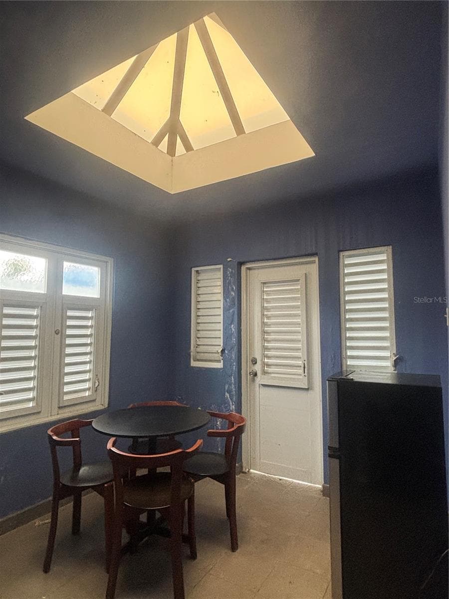503 CALLE BARBÉ — photo 11 of 36