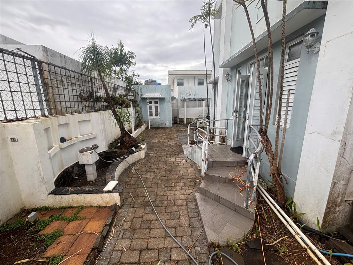 503 CALLE BARBÉ — photo 30 of 36