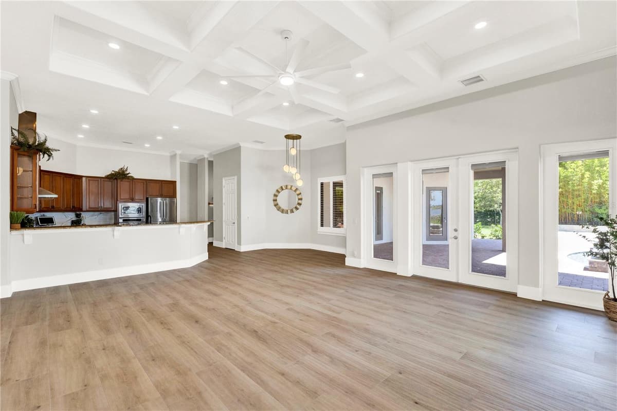 7720 FICQUETTE ROAD — photo 11 of 41