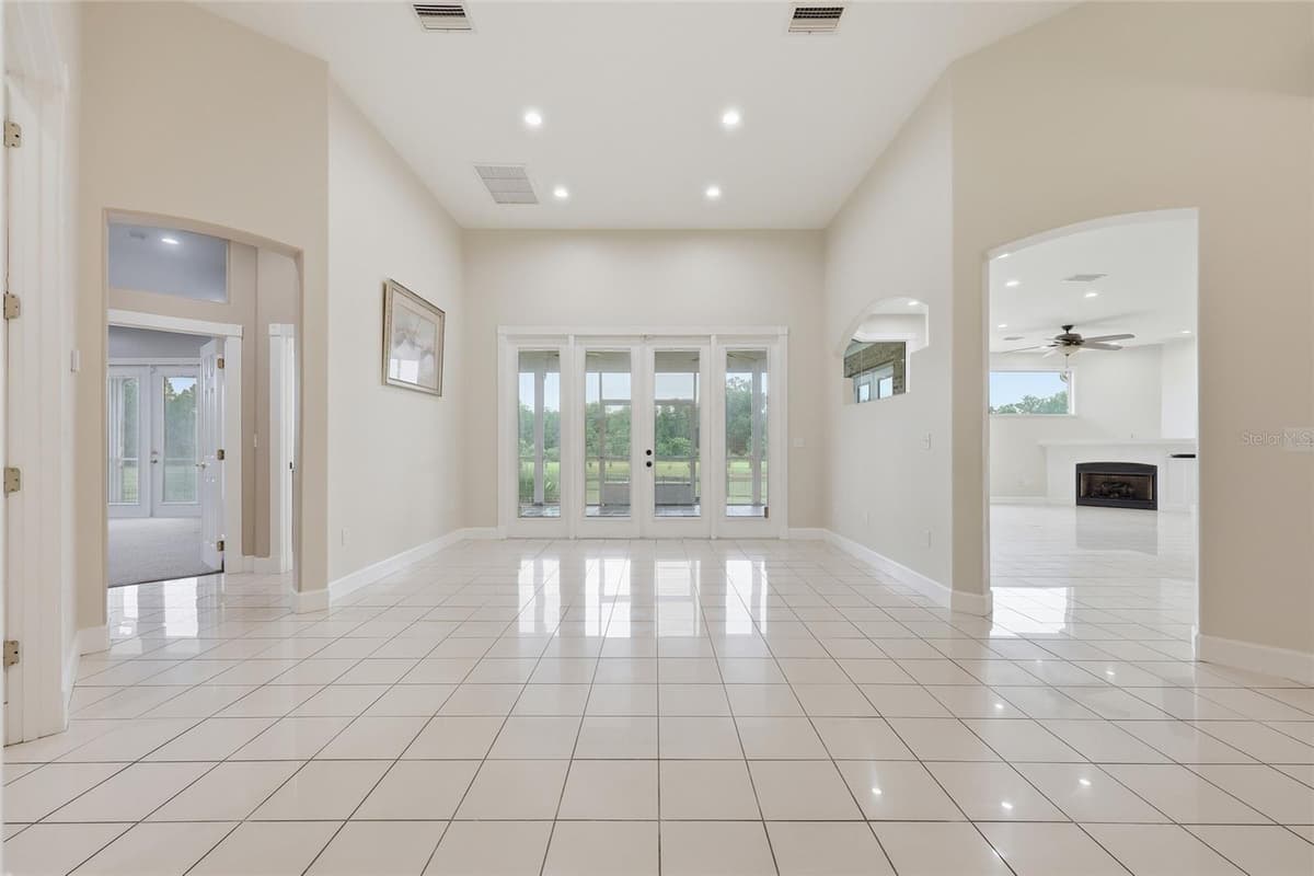 13525 PALM DRIVE — photo 12 of 97