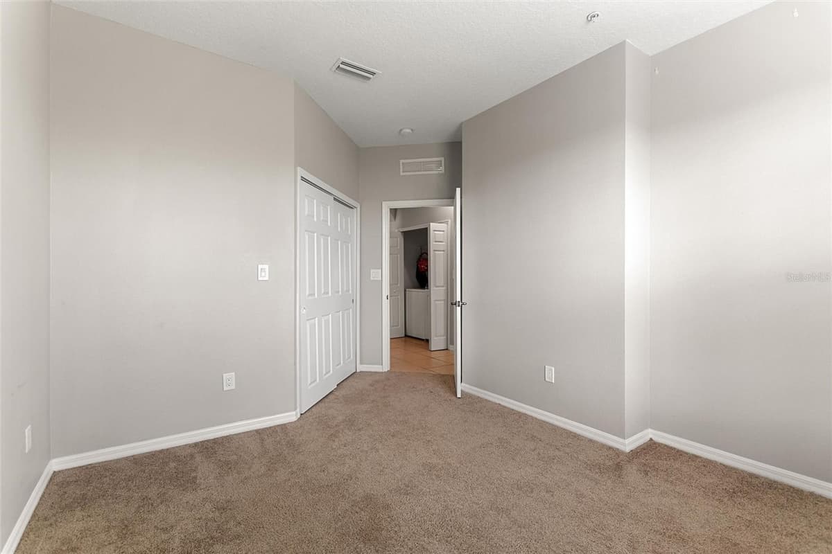 11564 MIZZON DRIVE — photo 24 of 47