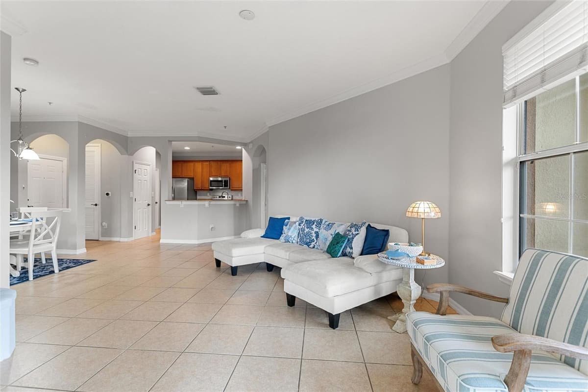 11564 MIZZON DRIVE — photo 9 of 47