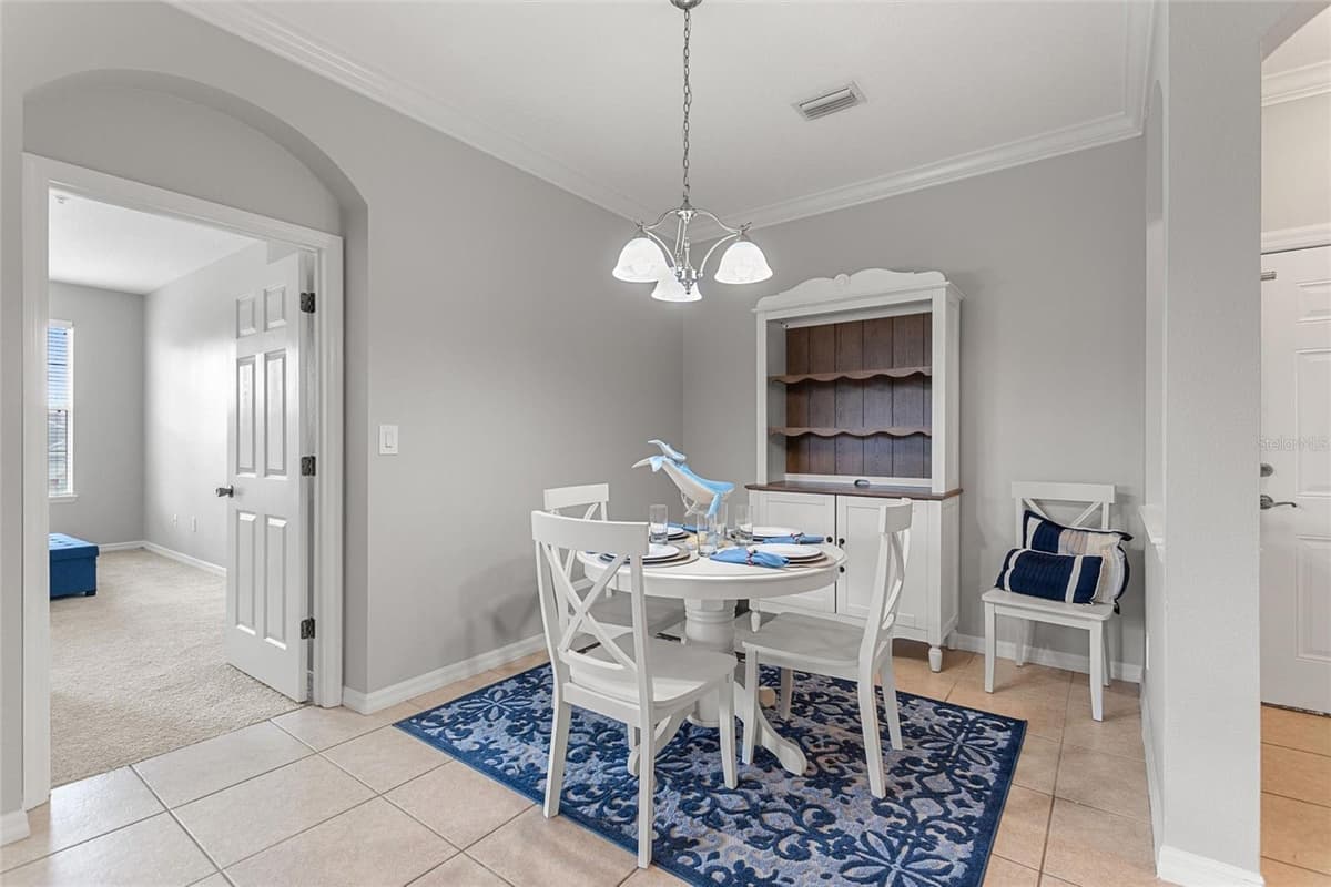 11564 MIZZON DRIVE — photo 14 of 47