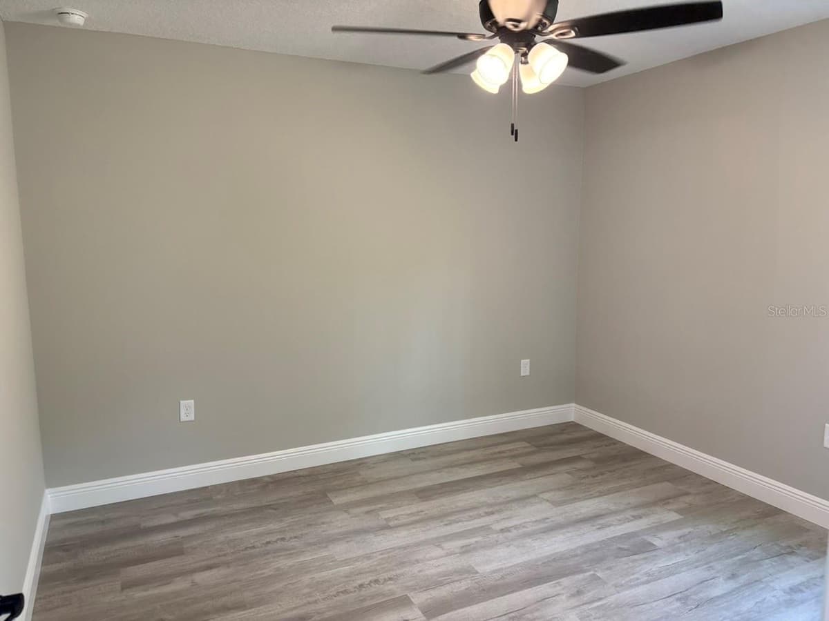 4888 MAVERICK COURT — photo 30 of 37