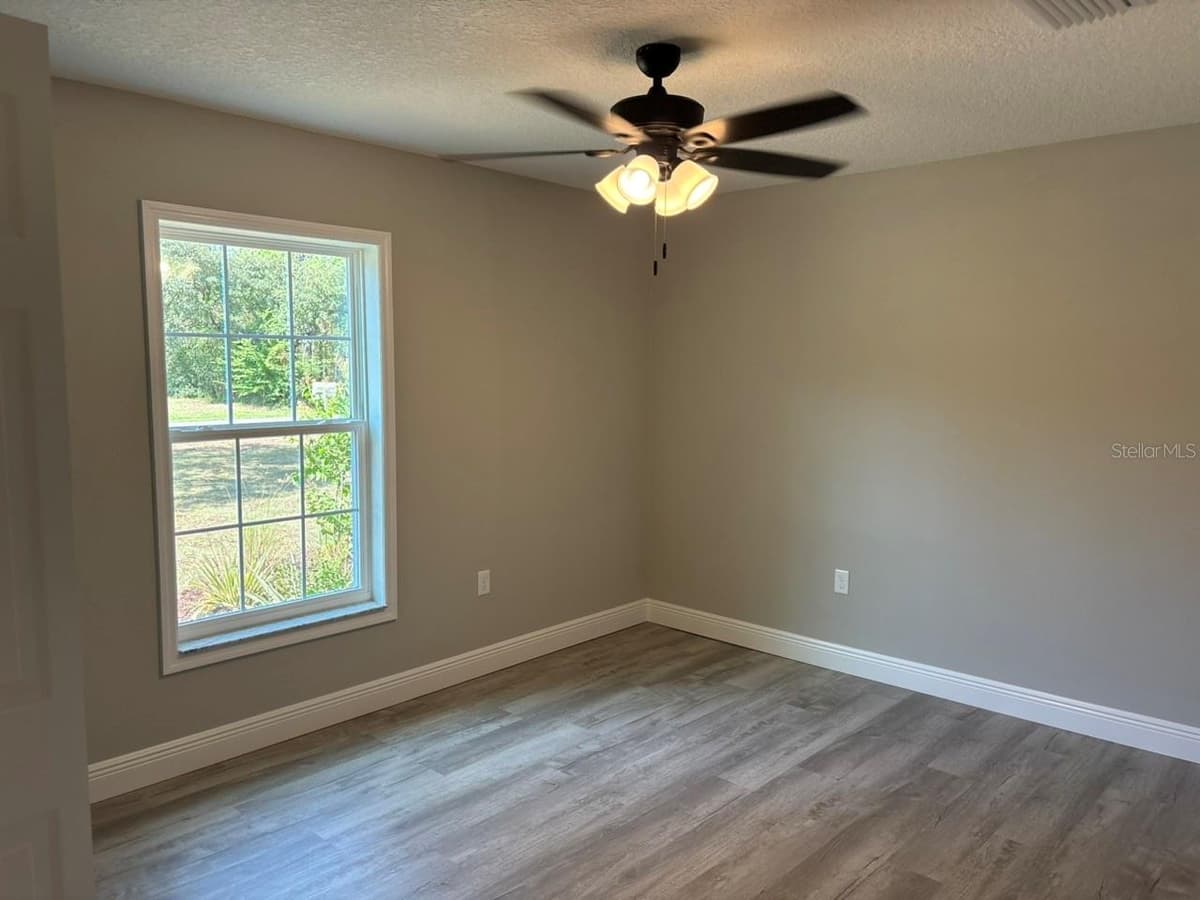 4888 MAVERICK COURT — photo 32 of 37