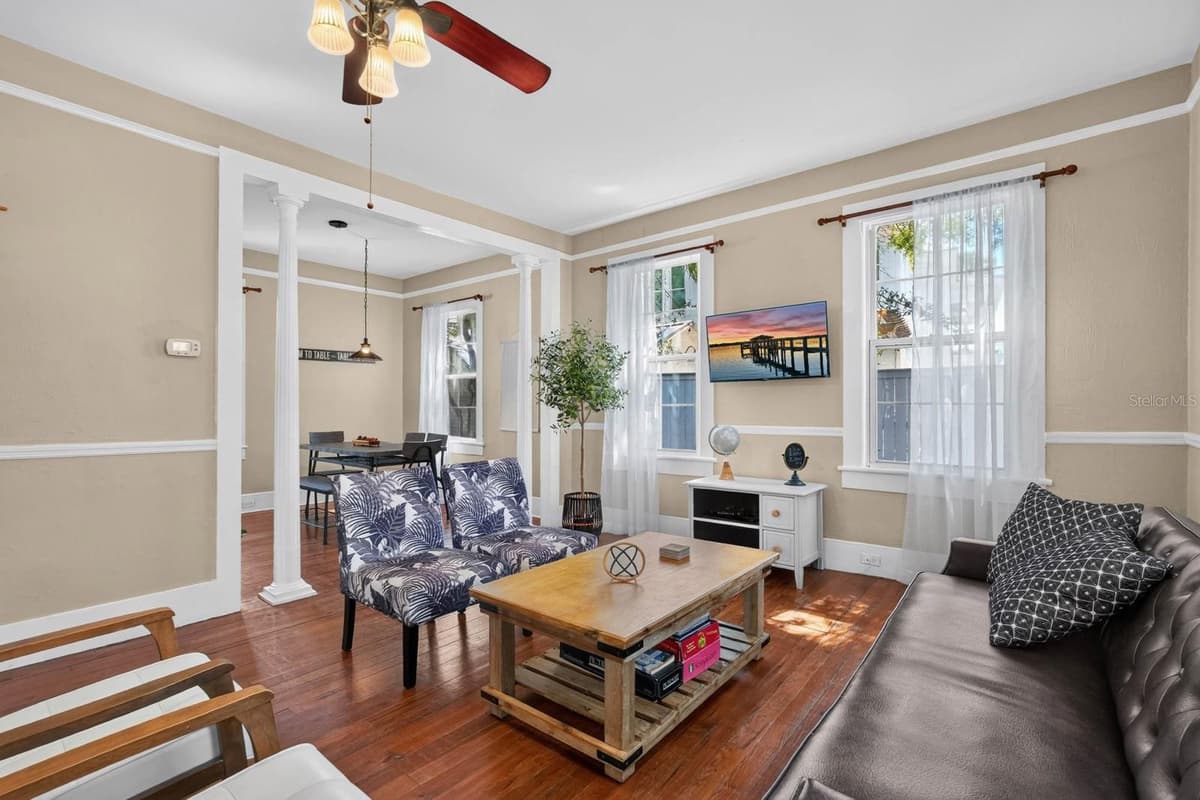 28 JOINER STREET — photo 12 of 44