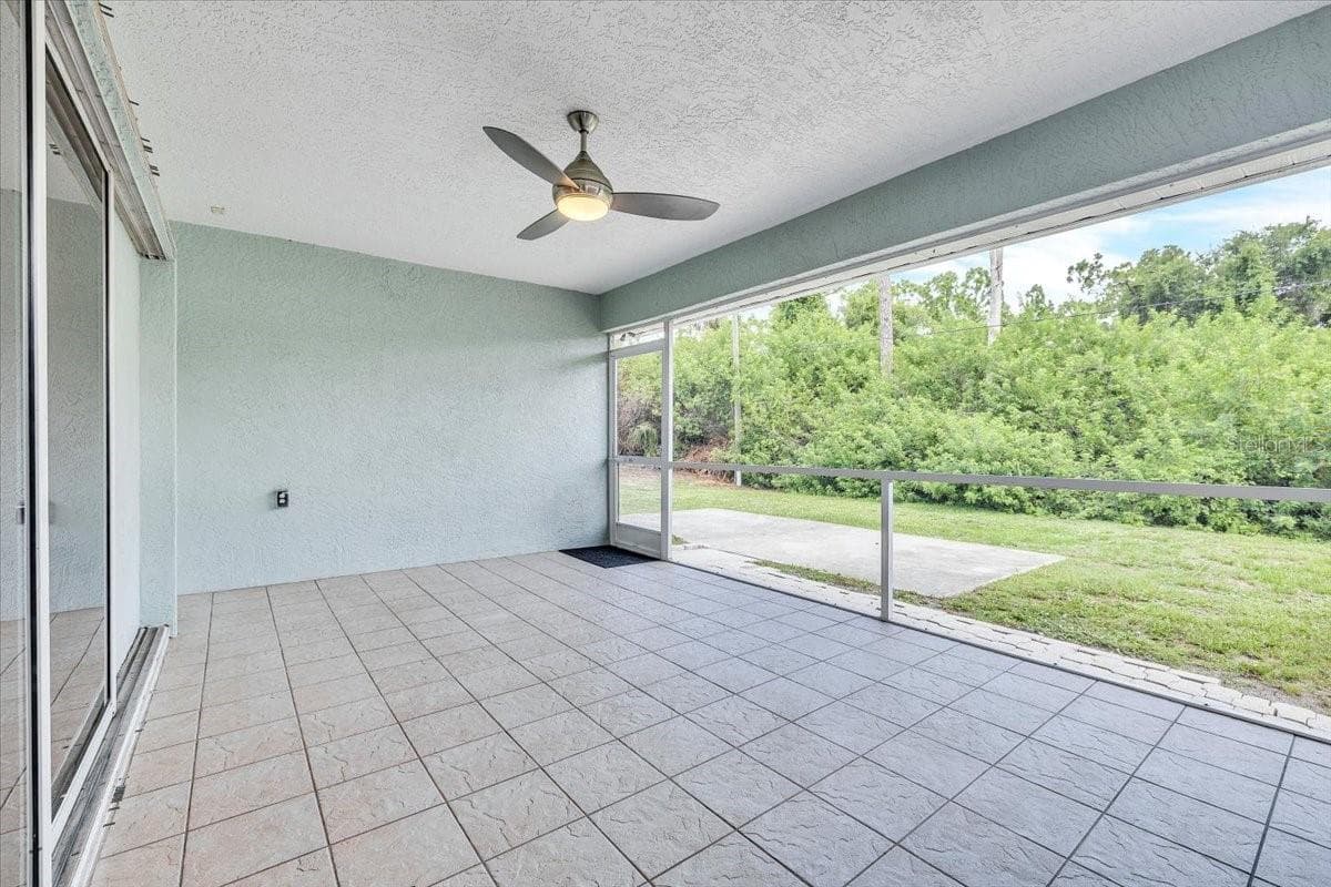 23230 STELLING AVENUE — photo 30 of 42