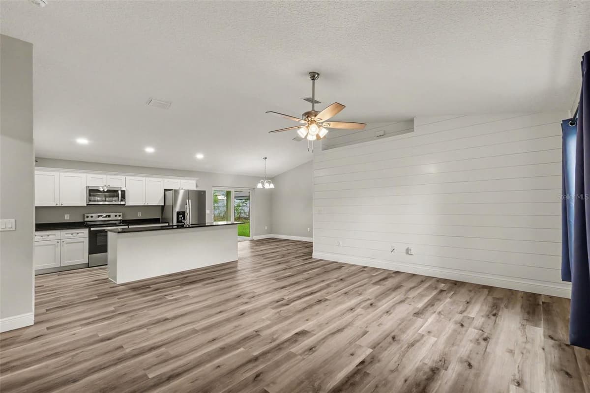 280 BRIMSON PLACE — photo 7 of 21