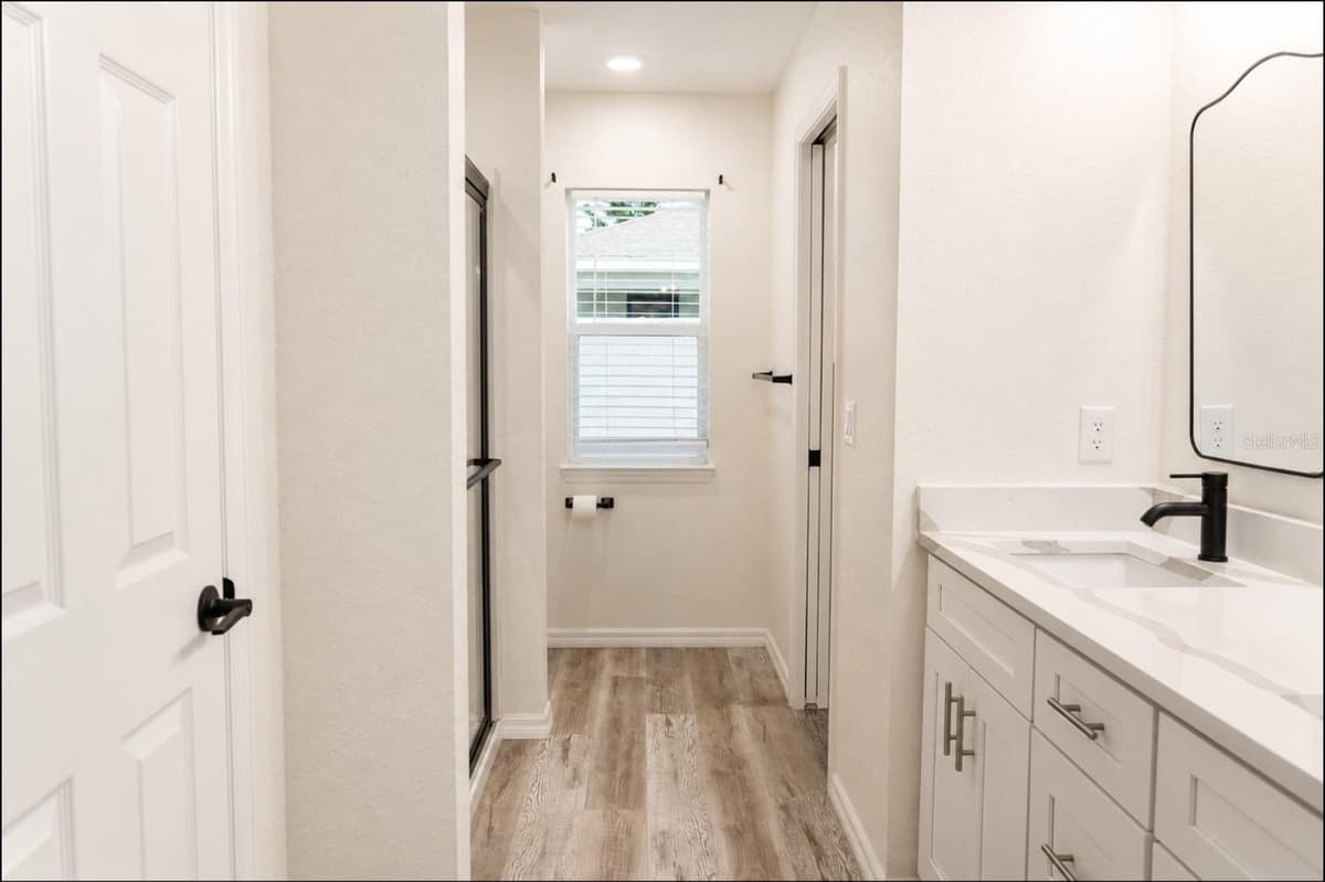 318 EUCALYPTUS ROAD — photo 11 of 21