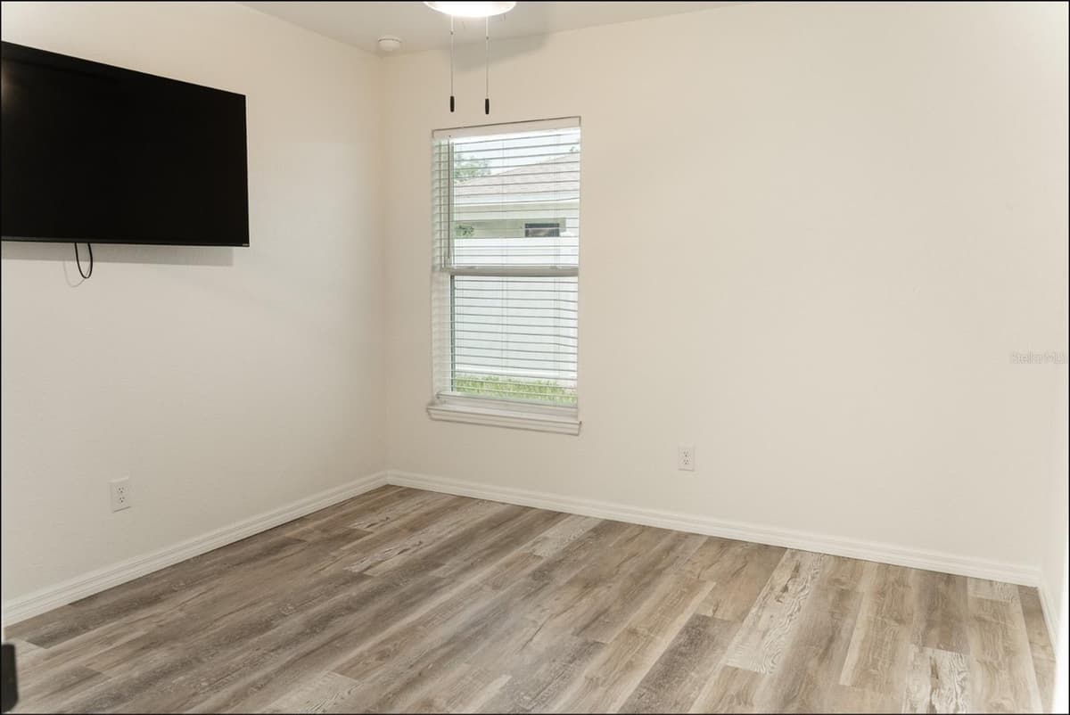 318 EUCALYPTUS ROAD — photo 7 of 21