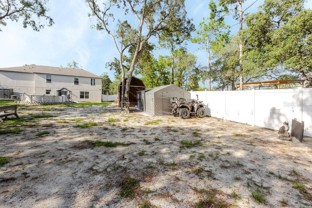11083 MAYBIRD AVENUE — photo 84 of 89