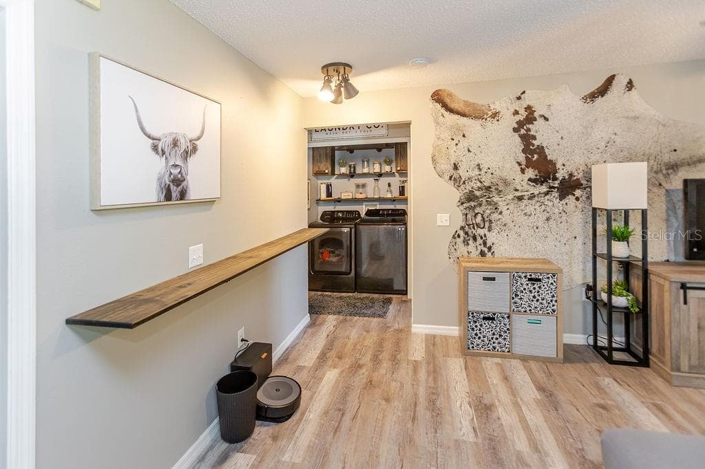 11083 MAYBIRD AVENUE — photo 32 of 89