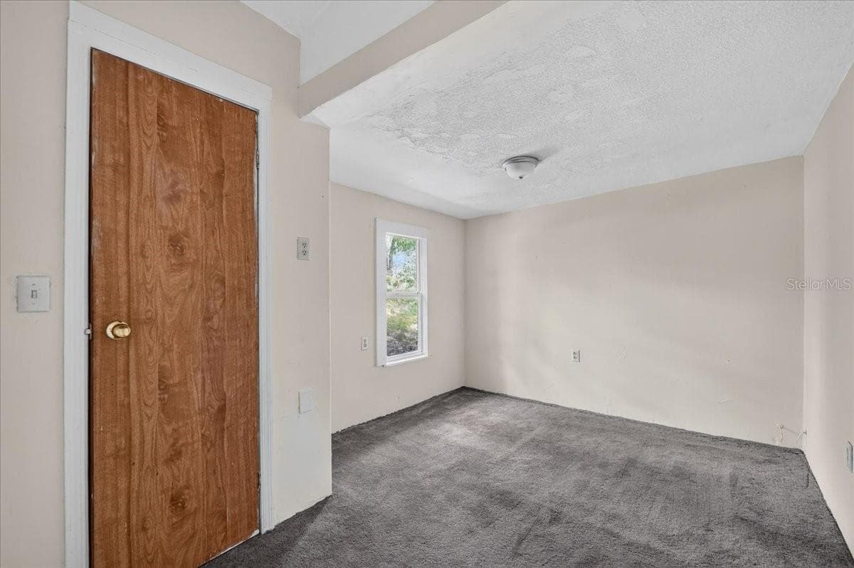 130 WINDY HILLS ROAD — photo 36 of 78