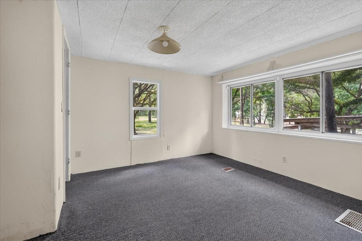 130 WINDY HILLS ROAD — photo 38 of 78