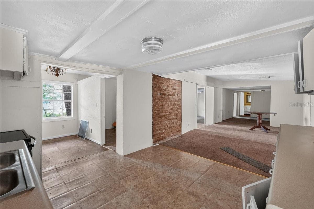 130 WINDY HILLS ROAD — photo 18 of 78