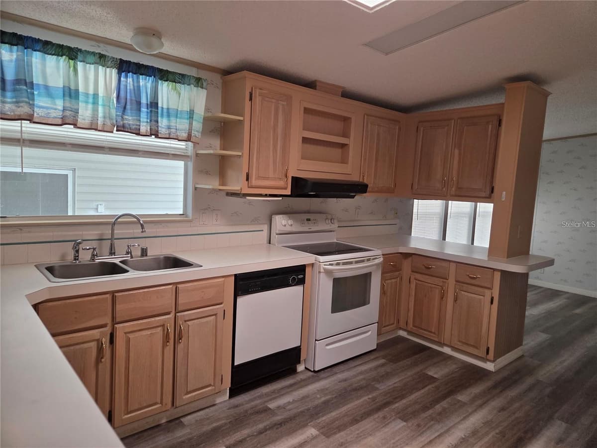 3224 MANATEE ROAD — photo 16 of 50