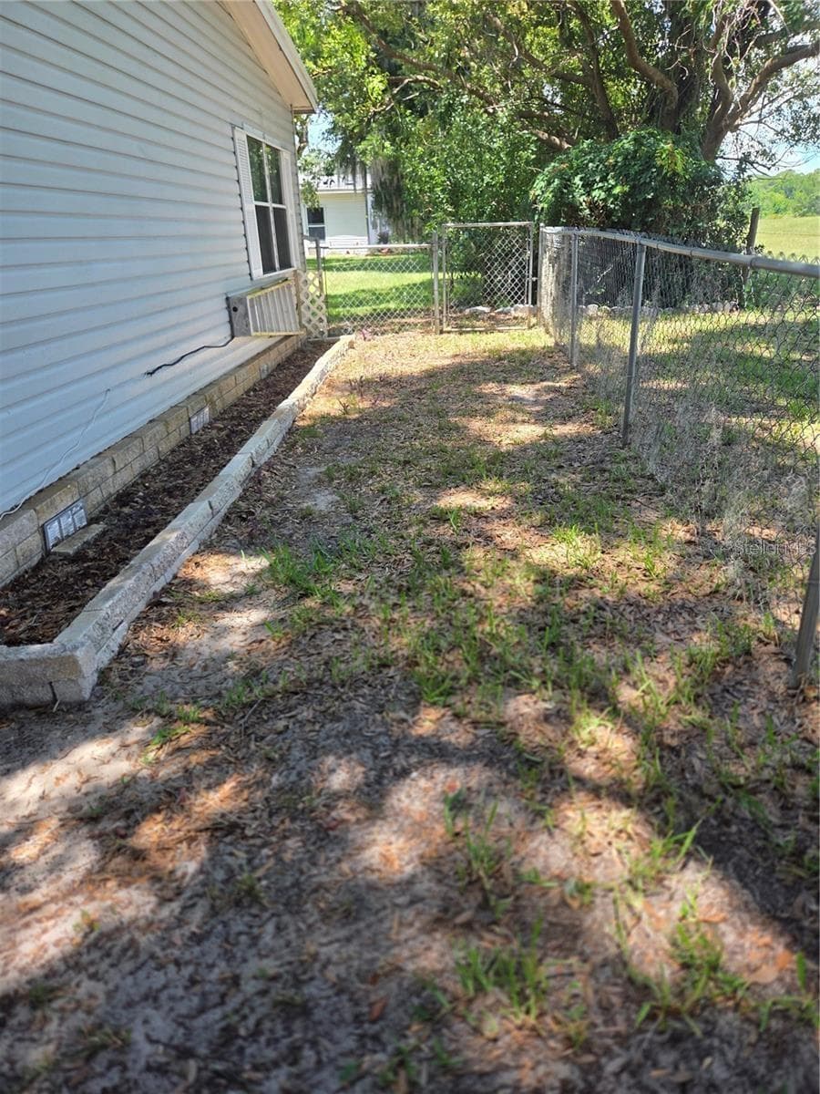 3224 MANATEE ROAD — photo 5 of 50