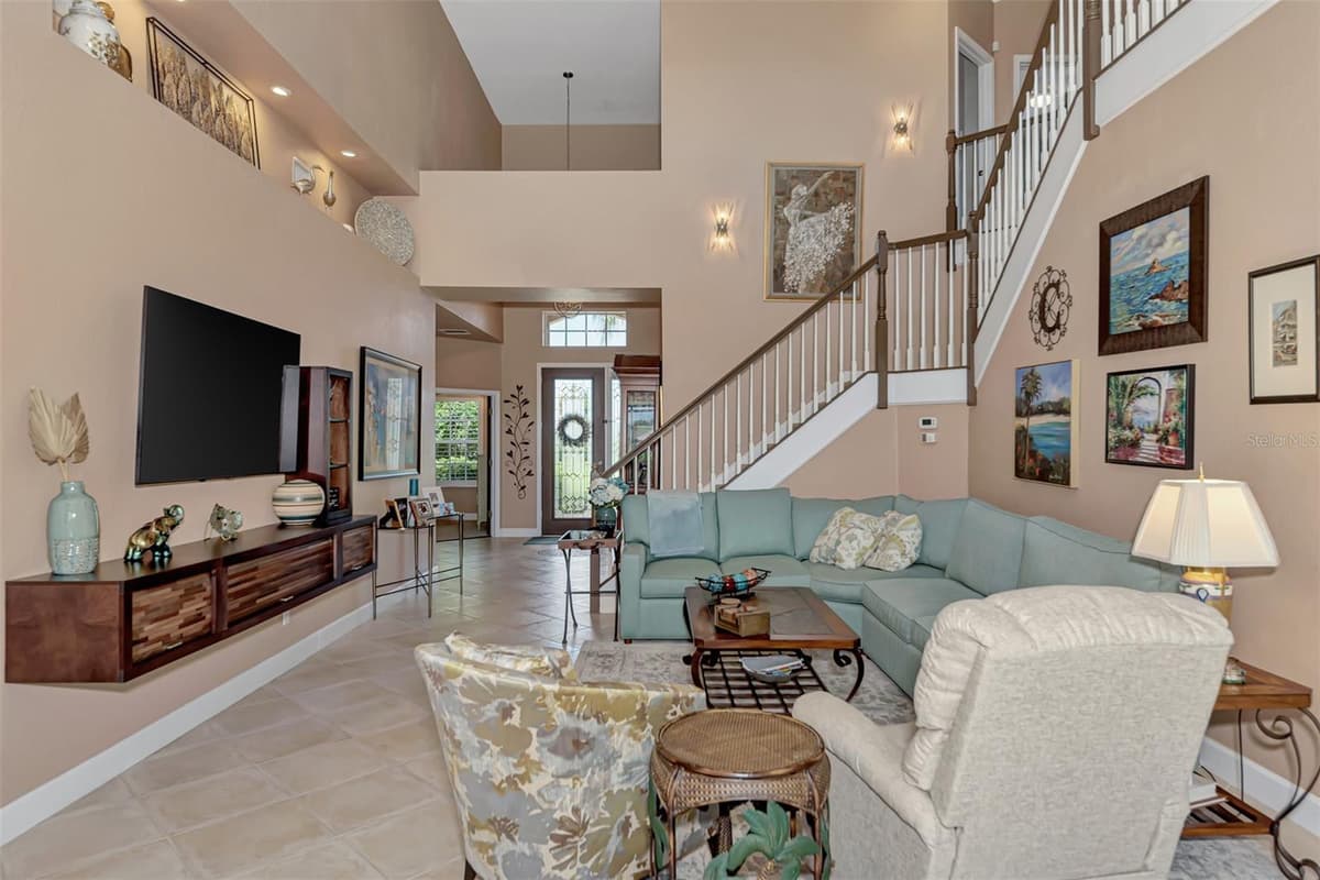 13392 GOLF POINTE DRIVE — photo 8 of 91