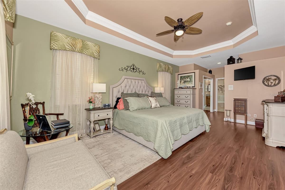 13392 GOLF POINTE DRIVE — photo 21 of 91