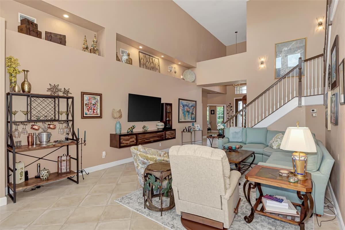 13392 GOLF POINTE DRIVE — photo 9 of 91