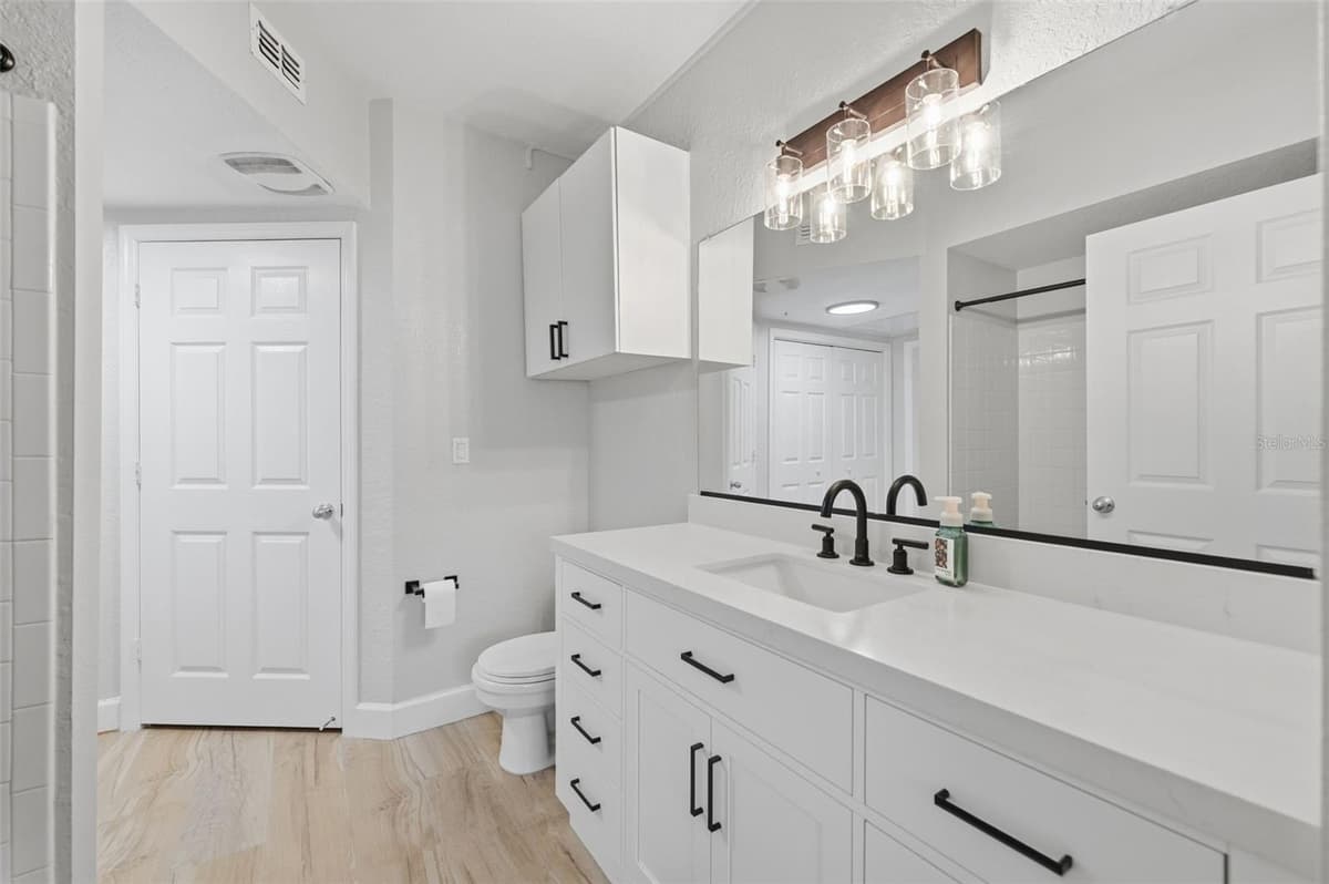 202 SOUTH STREET — photo 21 of 41