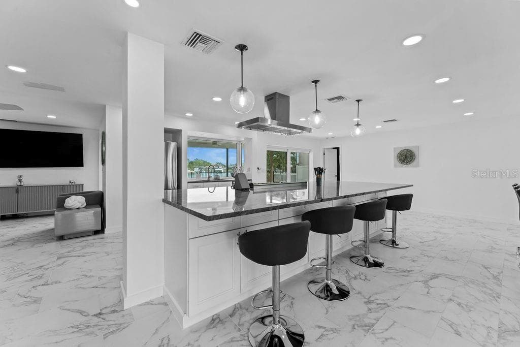 340 PALM ISLAND — photo 48 of 80