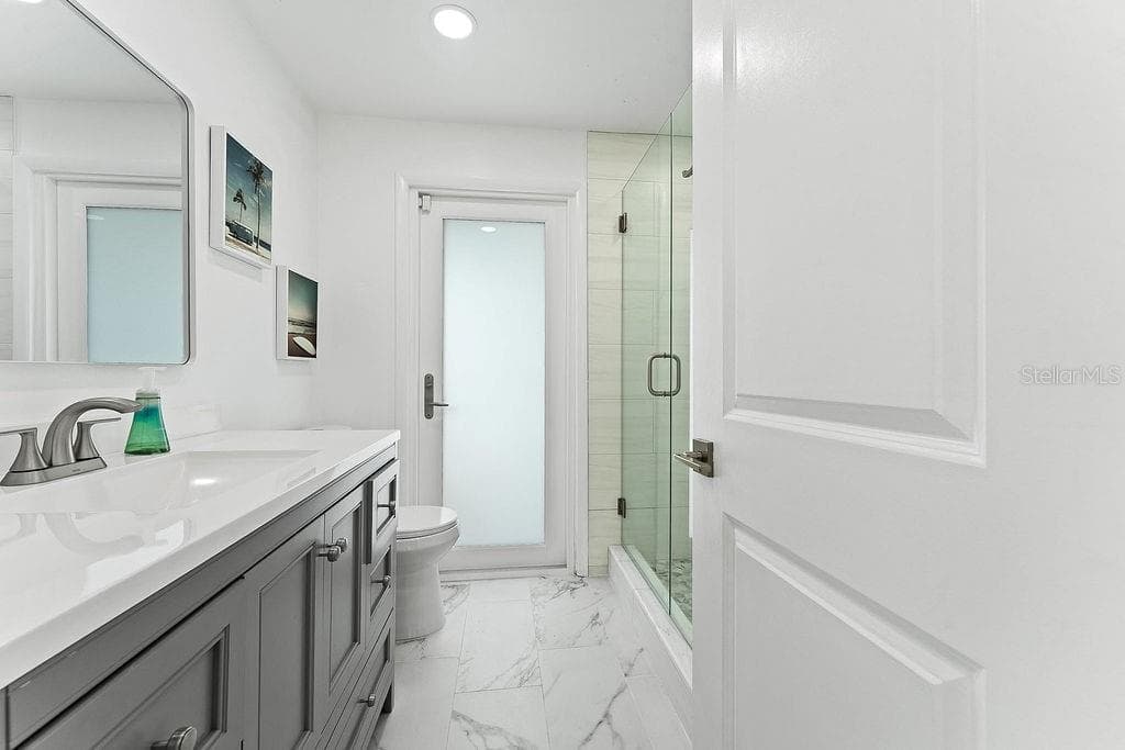 340 PALM ISLAND — photo 33 of 80