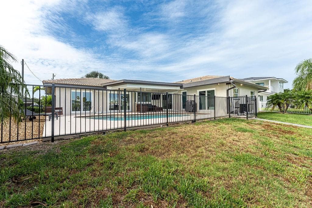 340 PALM ISLAND — photo 73 of 80