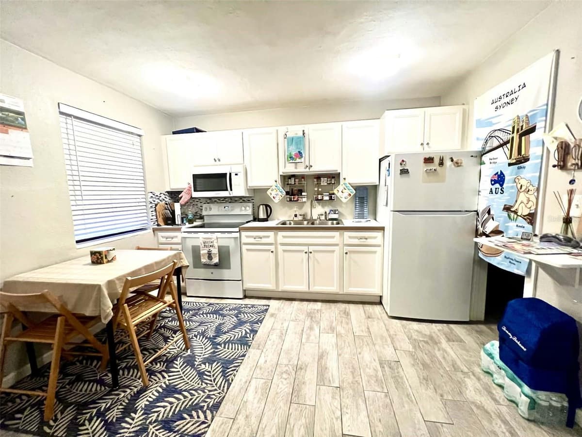 6802 GULF WINDS DRIVE — photo 4 of 14