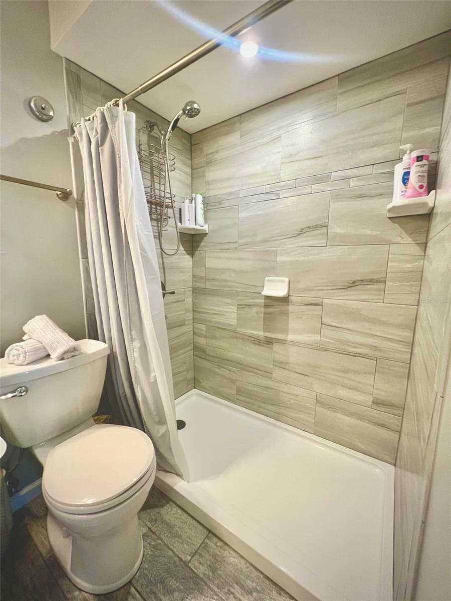 6802 GULF WINDS DRIVE — photo 9 of 14