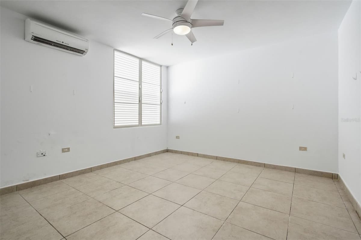 451 CAMINO GUAJATACA — photo 21 of 45