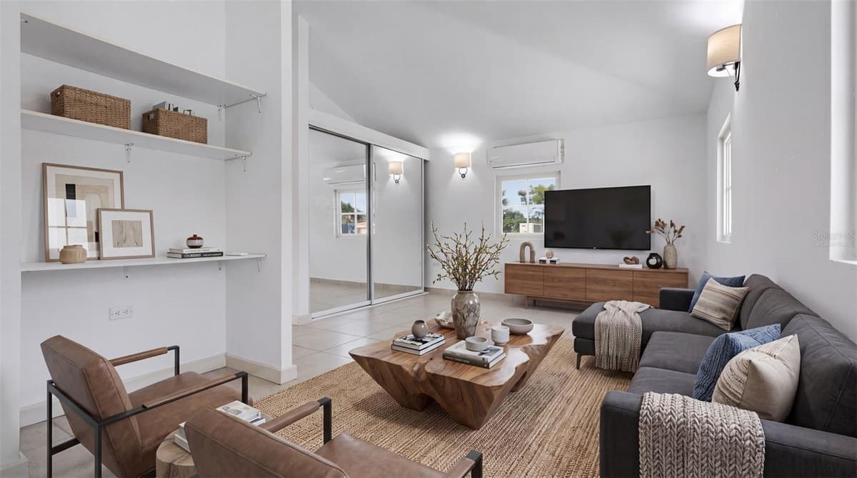 451 CAMINO GUAJATACA — photo 11 of 45