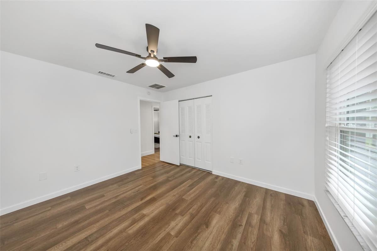 328 BAY HILLS BOULEVARD — photo 39 of 64