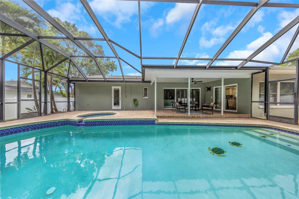 328 BAY HILLS BOULEVARD — photo 52 of 64