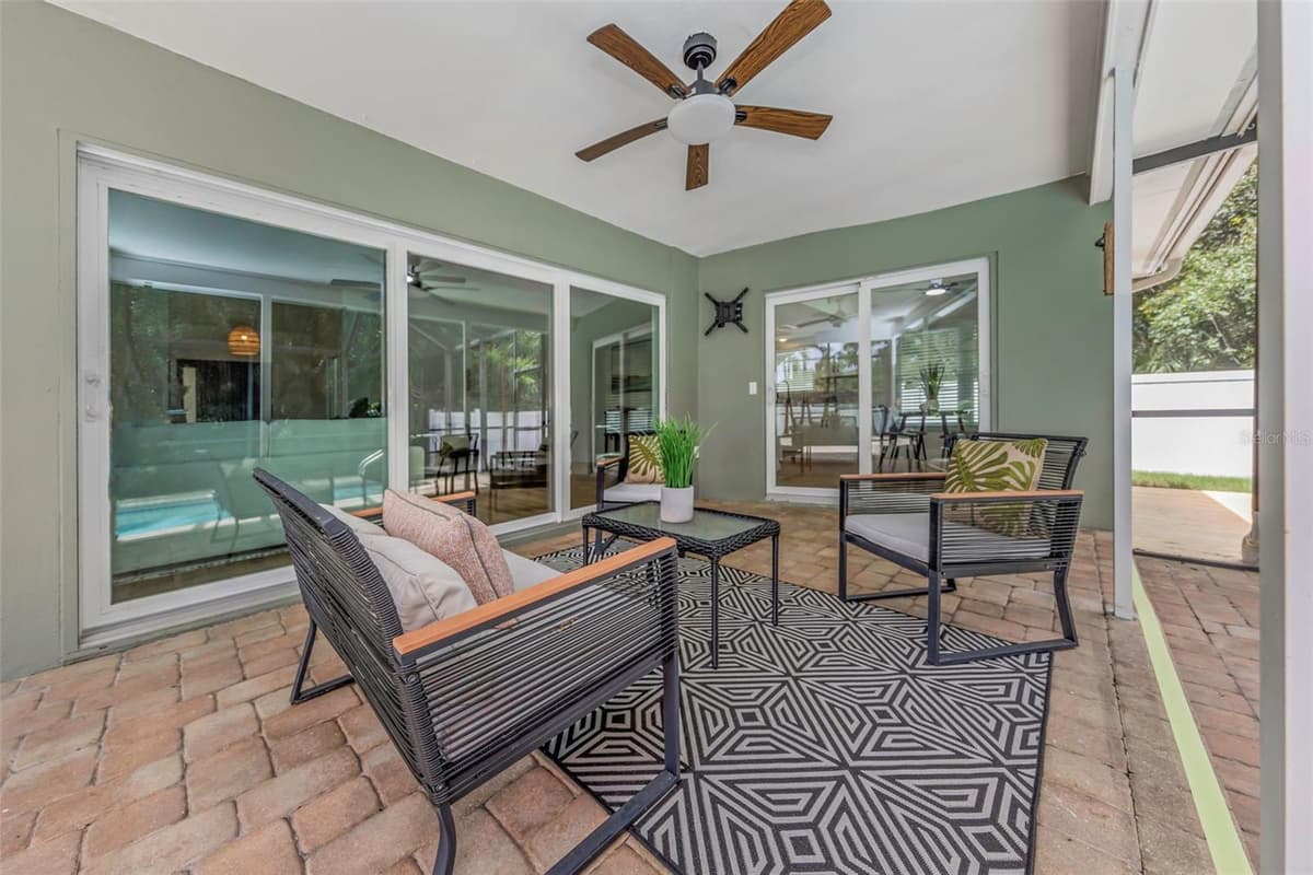 328 BAY HILLS BOULEVARD — photo 47 of 64