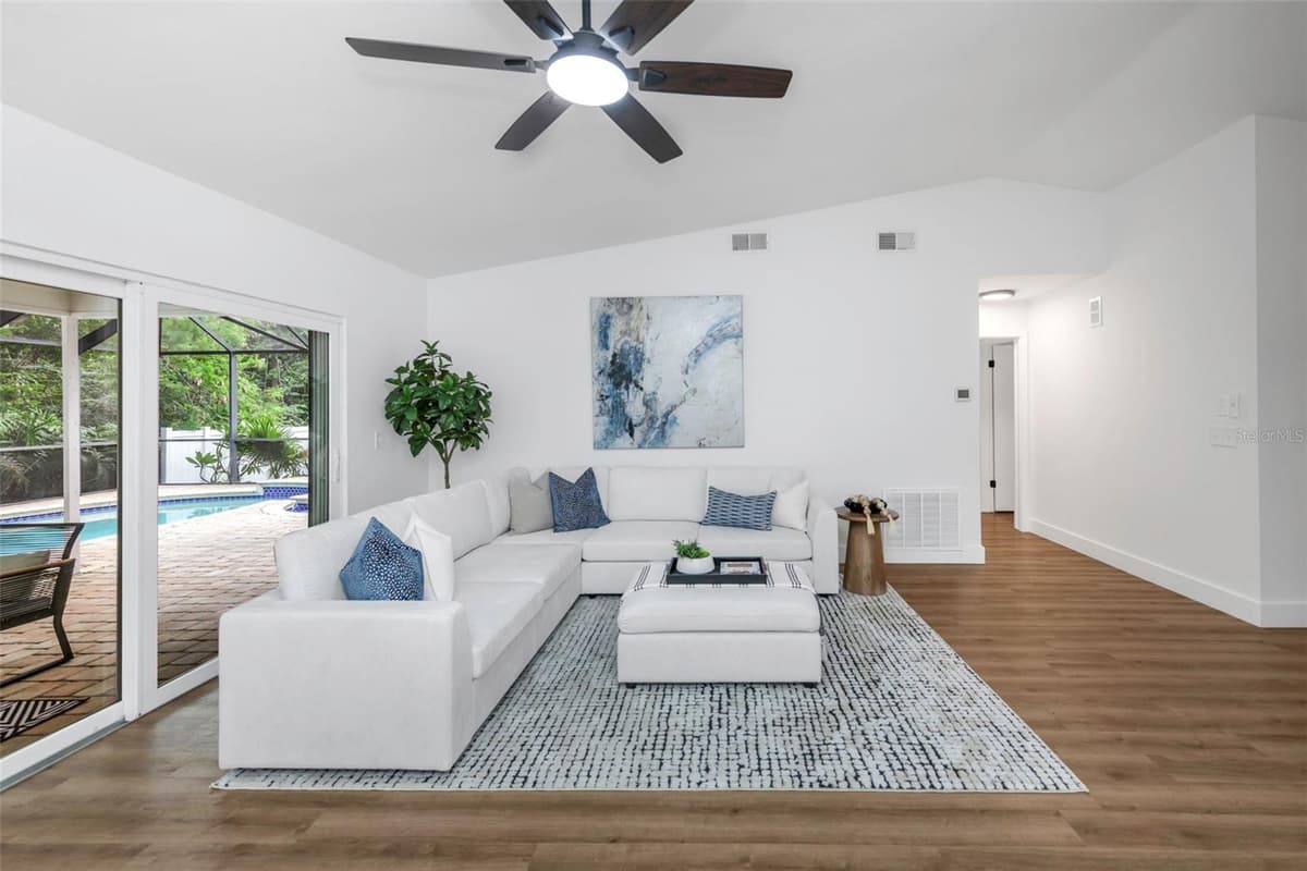 328 BAY HILLS BOULEVARD — photo 7 of 64