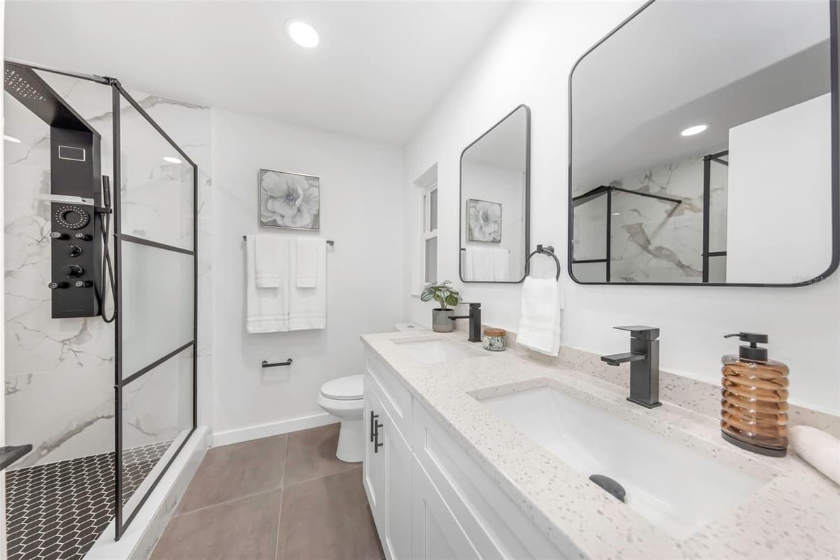 328 BAY HILLS BOULEVARD — photo 31 of 64