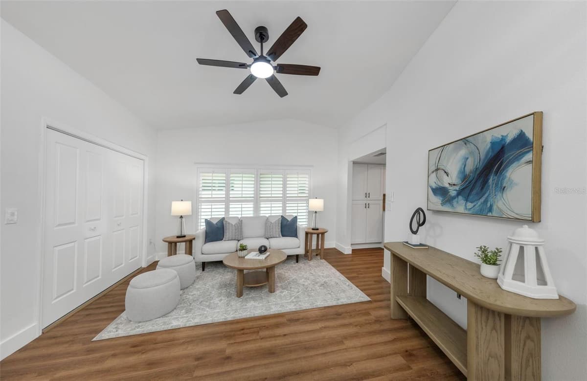 328 BAY HILLS BOULEVARD — photo 21 of 64