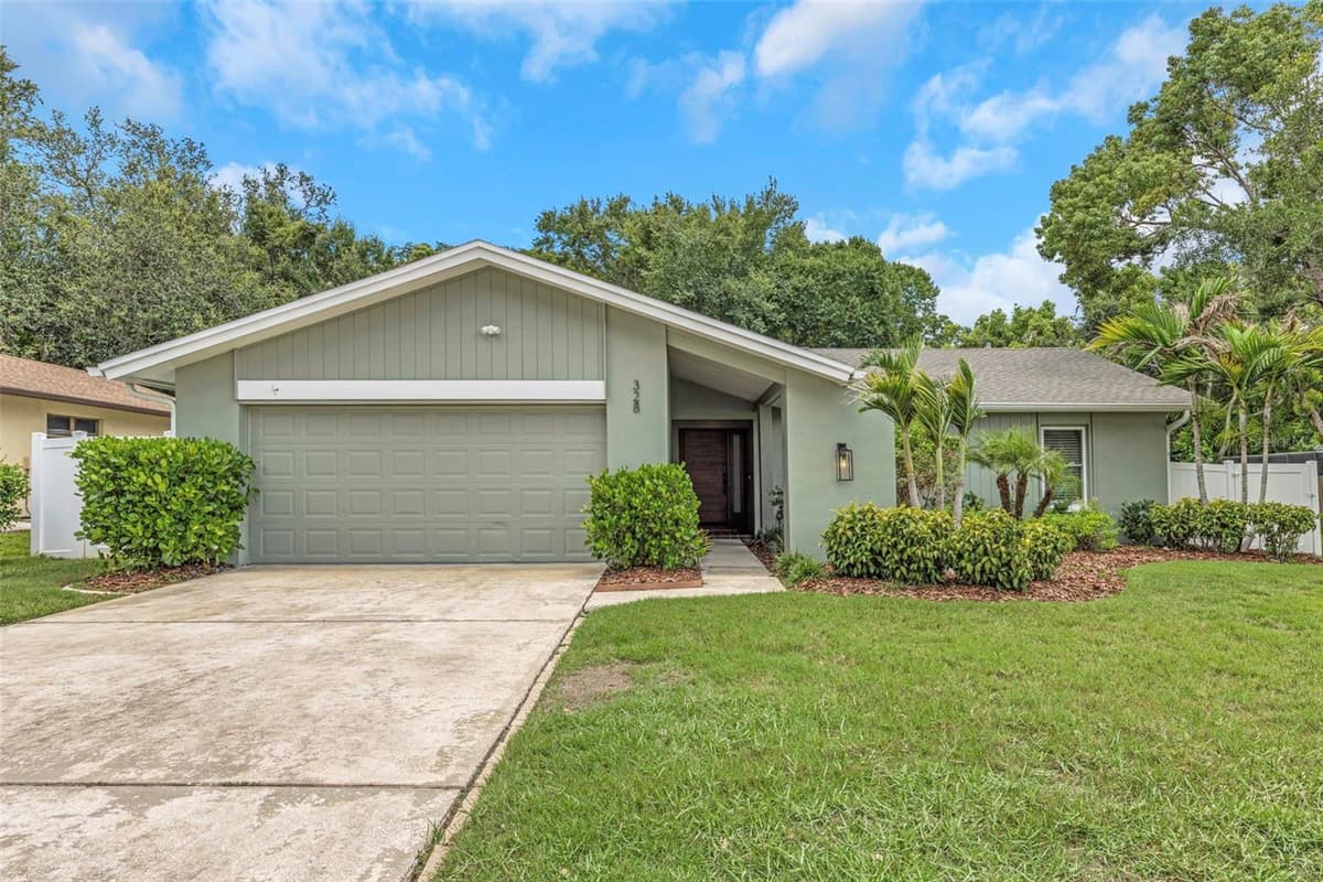 328 BAY HILLS BOULEVARD — photo 1 of 64