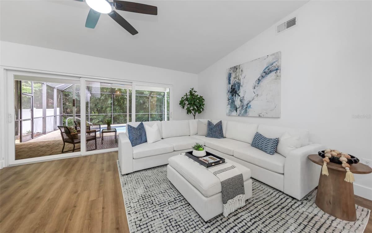 328 BAY HILLS BOULEVARD — photo 8 of 64