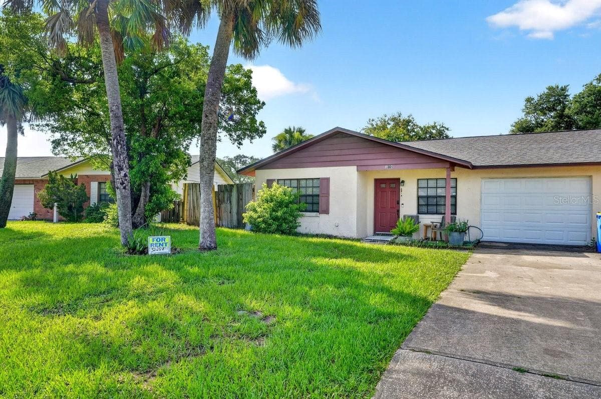1004 EGRET COURT — photo 25 of 37