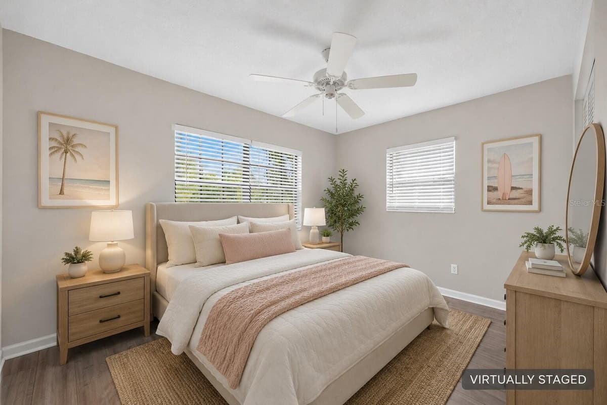 1004 EGRET COURT — photo 4 of 37