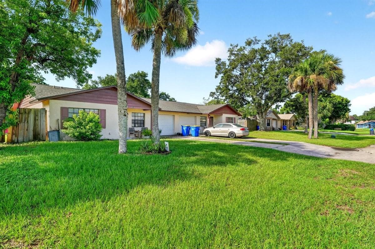 1004 EGRET COURT — photo 26 of 37